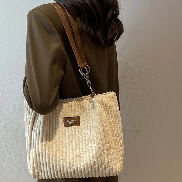 Perla | Borsa elegante in velluto a coste